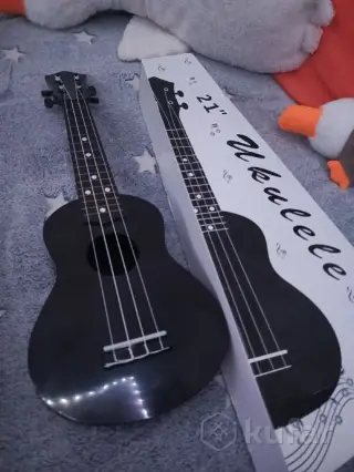 укулель