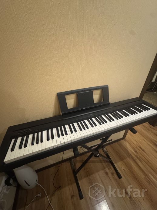 Продам цифровое пианино 88 клавиш