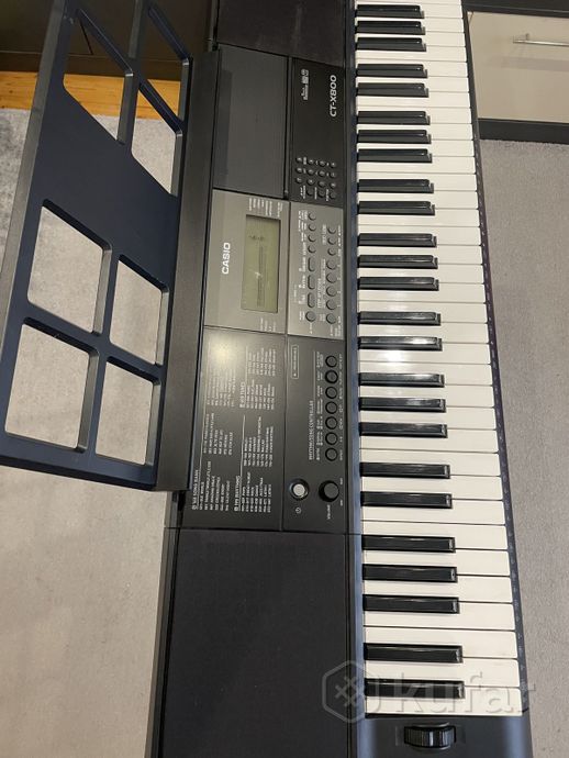Синтезатор Casio — фото 2