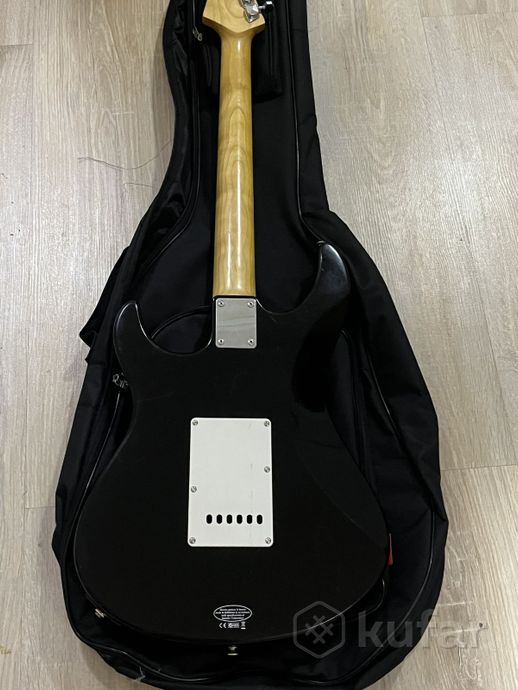 Yamaha pacifica 012 — фото 2