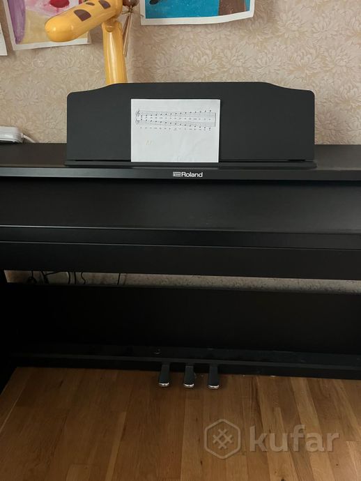 Цифровое пианино Roland RP 102 BK — фото 3