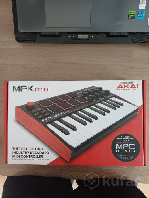 Midi-клавиатура AKAI Pro MPK mini MK3 — фото 3