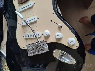 Cort cm 15r + гитара square Bullet strat