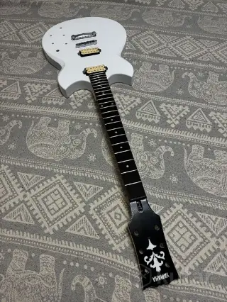 Электрогитара Yamaha sg 200