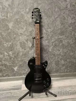 epiphone les Paul goth