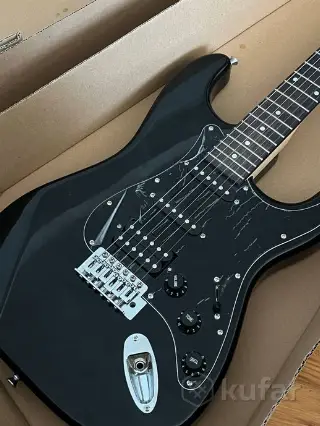 Электрогитара Stratocaster