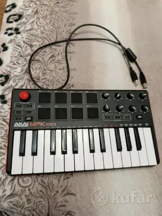 Клавиатура мини AKAl PROFESSIONAL