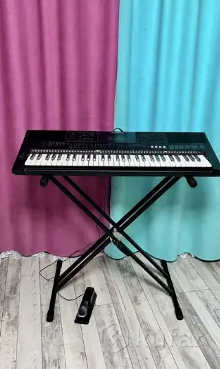 Синтезатор.
