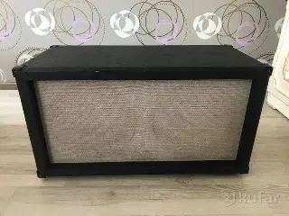 Продам гитарный кабинет 2х12