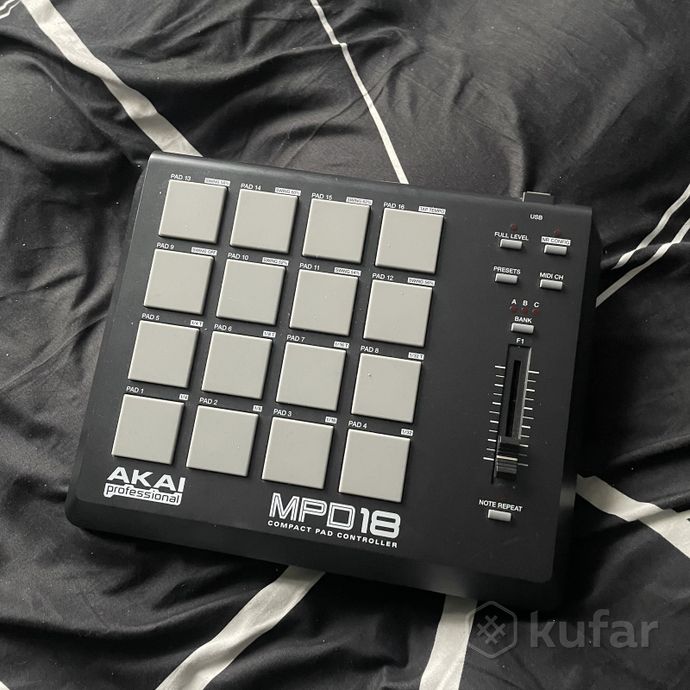 Akai mpd18