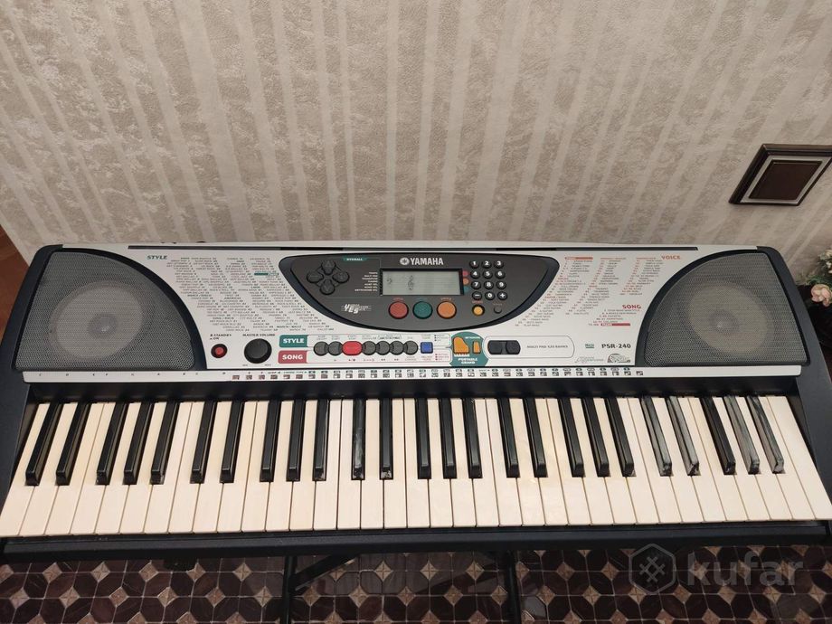 Клавишный инструмент Yamaha PSR-240 — фото 1