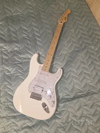 электрогитара fender sqaure