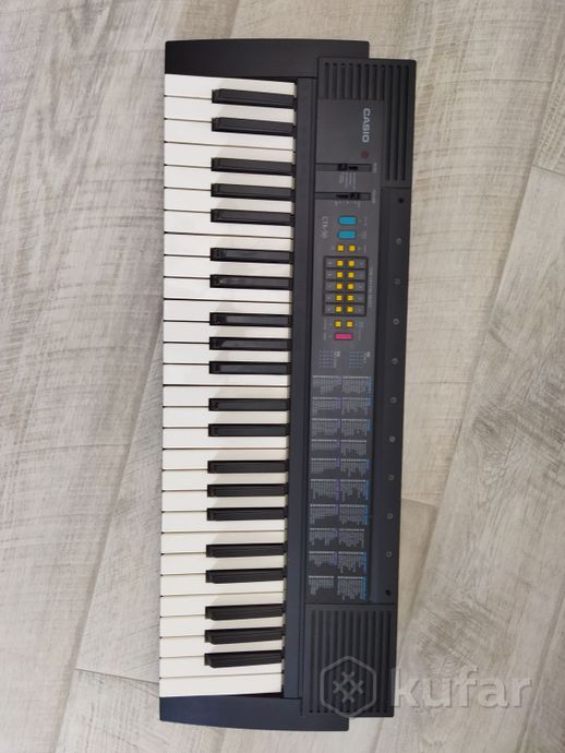 синтезатор CASIO