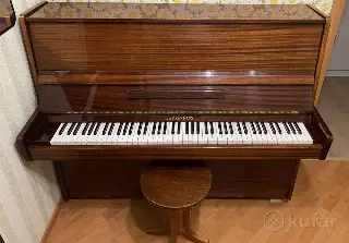 Пианино Беларусь со стулом