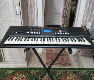 Синтезатор Yamaha psr E423