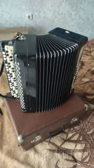 Баян