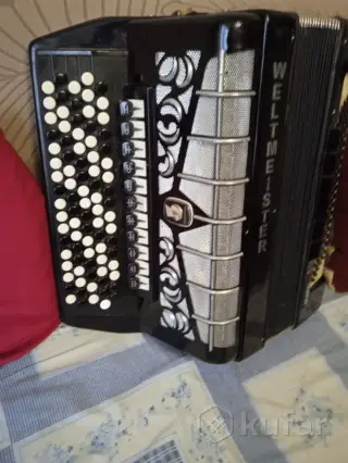 Баян