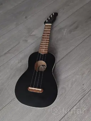 укулеле