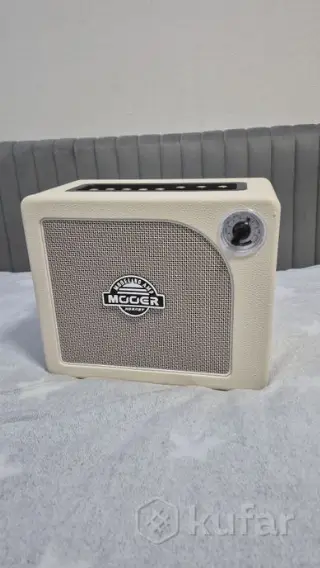Комбоусилитель Mooer hornet 15