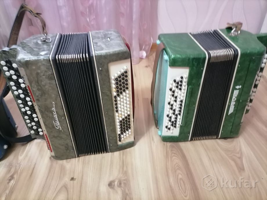 Баяны и гармони. — фото 3