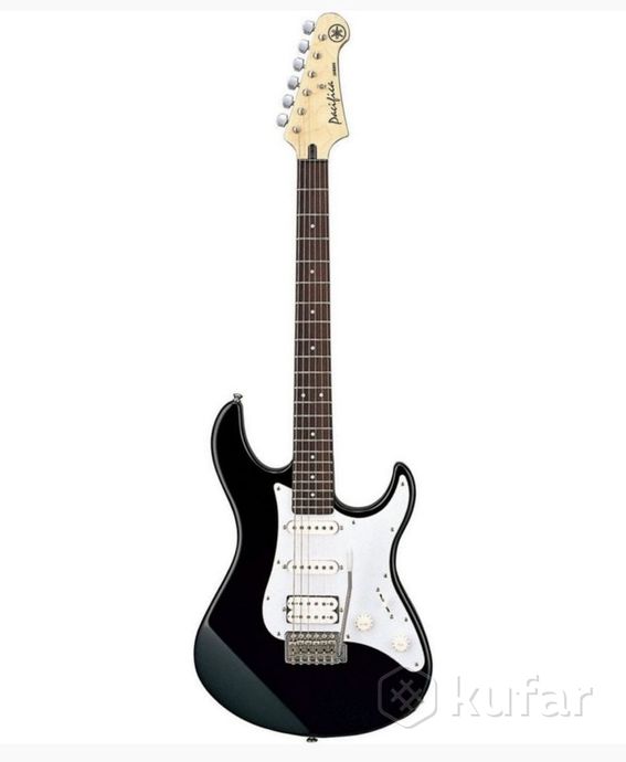 Электрогитара Yamaha Pacifica 012