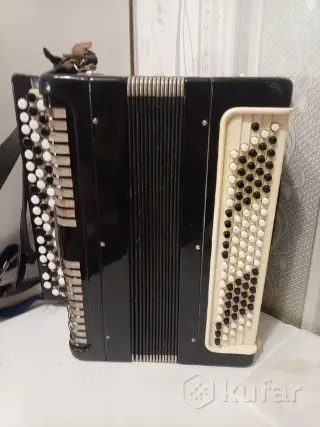 Баян