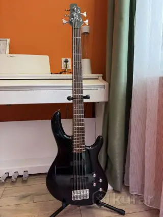 Бас-гитара Cort Action Bass V Plus
