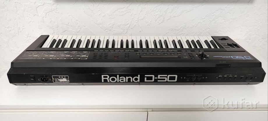 синтезатор Roland d50