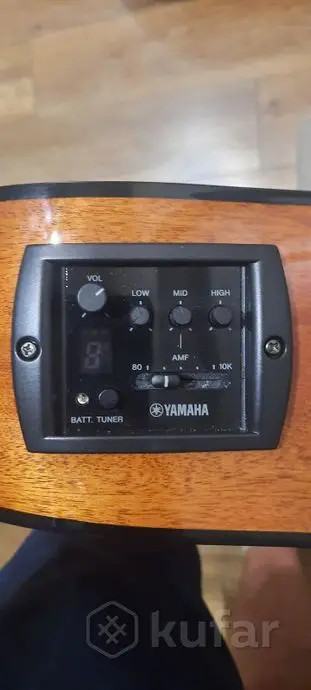 Электроакустическая гитара YAMAHA FGX800C