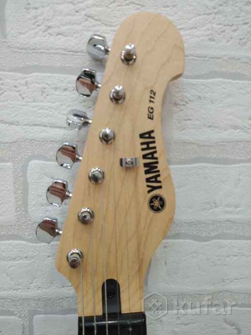 Электрогитара Yamaha + Комбик (Идеальное состояние — фото 4