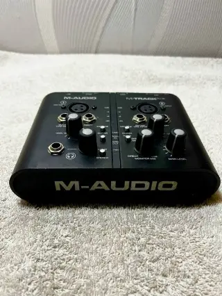 Звуковая карта m-audio m-track plus