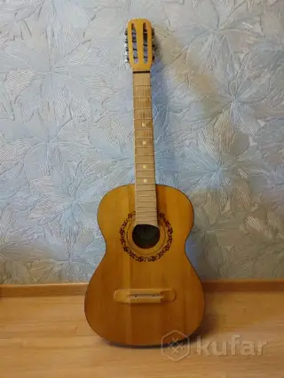 Гитара 7-струнная.