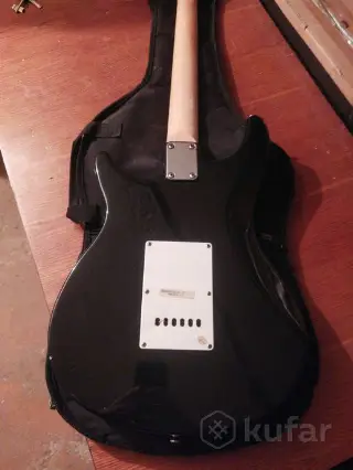 гитара behringer
