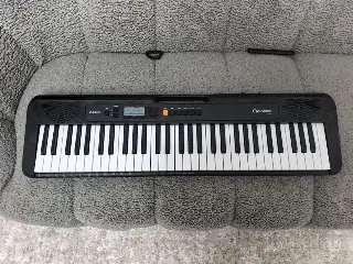 синтезатор Casio