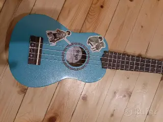 укулелле