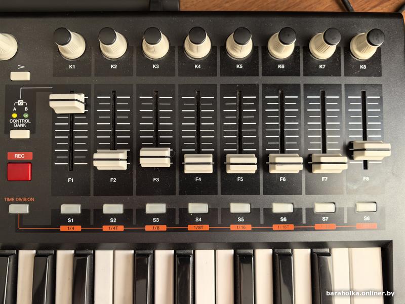 Миди клавиатура AKAI MPK 49 — фото 2