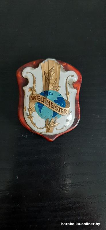 Эмблема на аккордеон Weltmeister