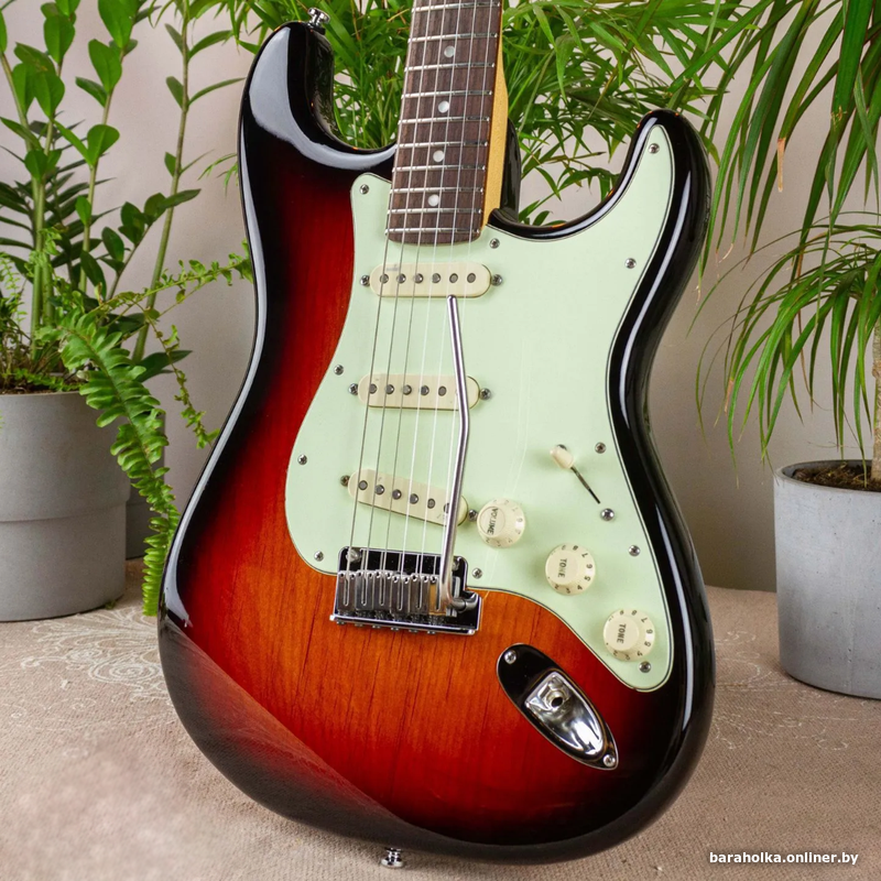 Fender American Deluxe Stratocaster Sunburst 2013 Электрогит... — фото 2