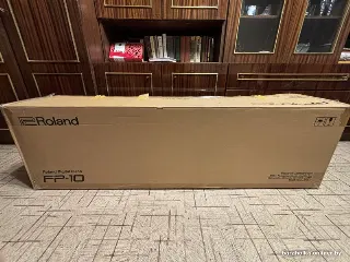 Цифровое пианино Roland FP-10