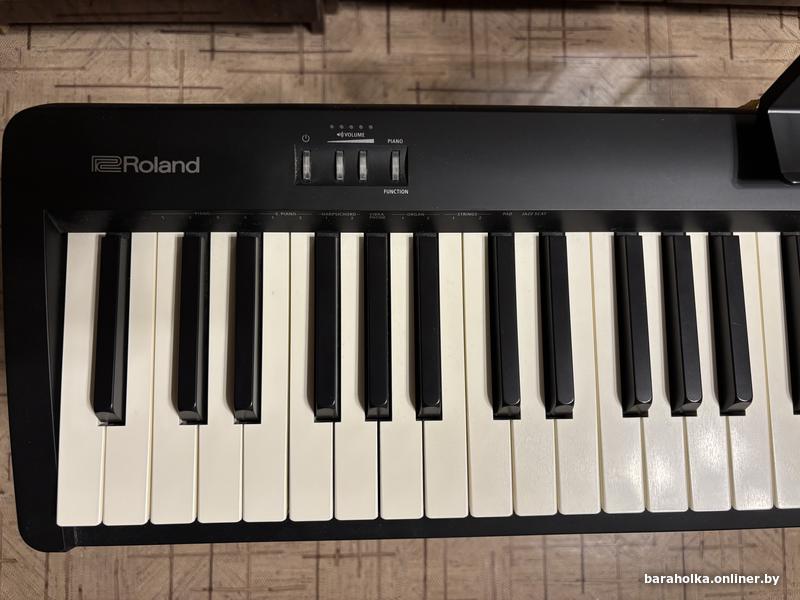 Цифровое пианино Roland FP-10 — фото 4