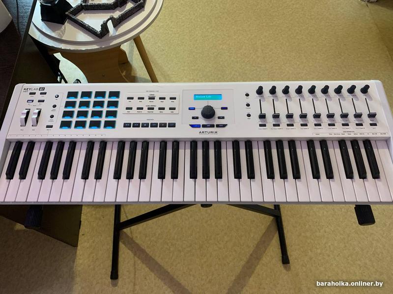 MIDI-клавиатура Arturia KeyLab mkII 61 (белая) — фото 2