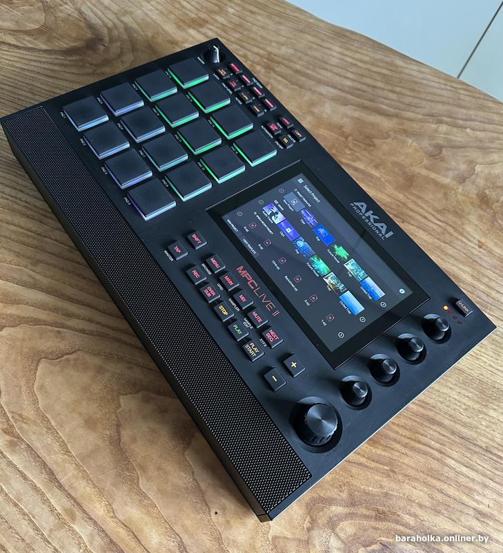Akai MPC live 2 — фото 1