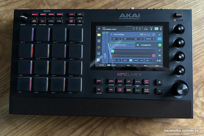 Akai MPC live 2 — фото 2