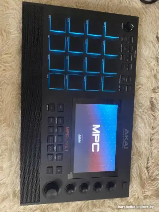 AKAI Professional MPC LIVE 2