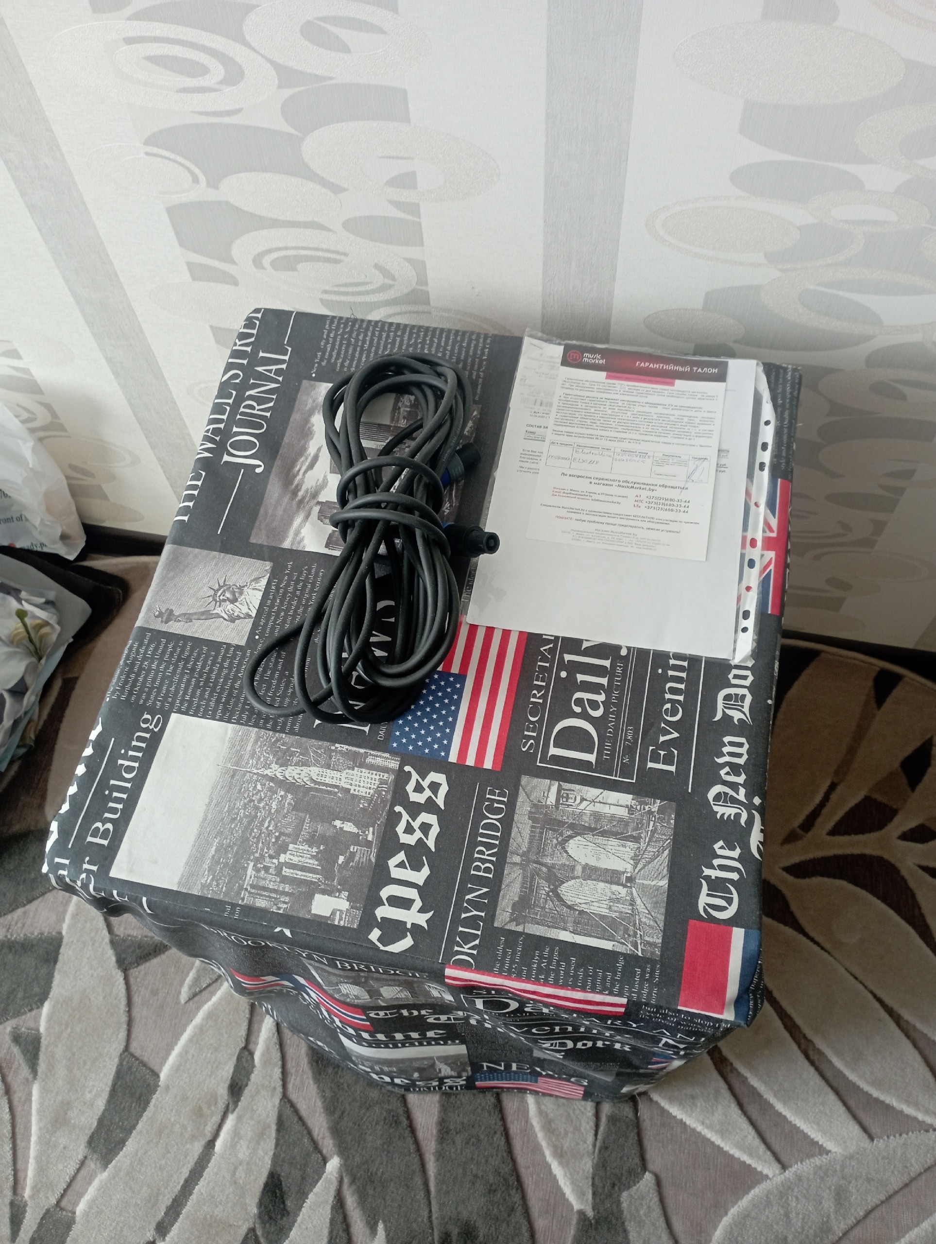 Продам пассивный сабвуфер Electro - voice ELX118, 1шт, состояние очень хорошее, пару царапок эксплуатационного характера, мощность динамика 400 Вт. Чехол для пе — фото 6