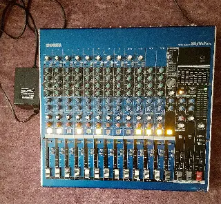 Yamaha 16/6 FX ТОРГ Микшерный пульт Микшер