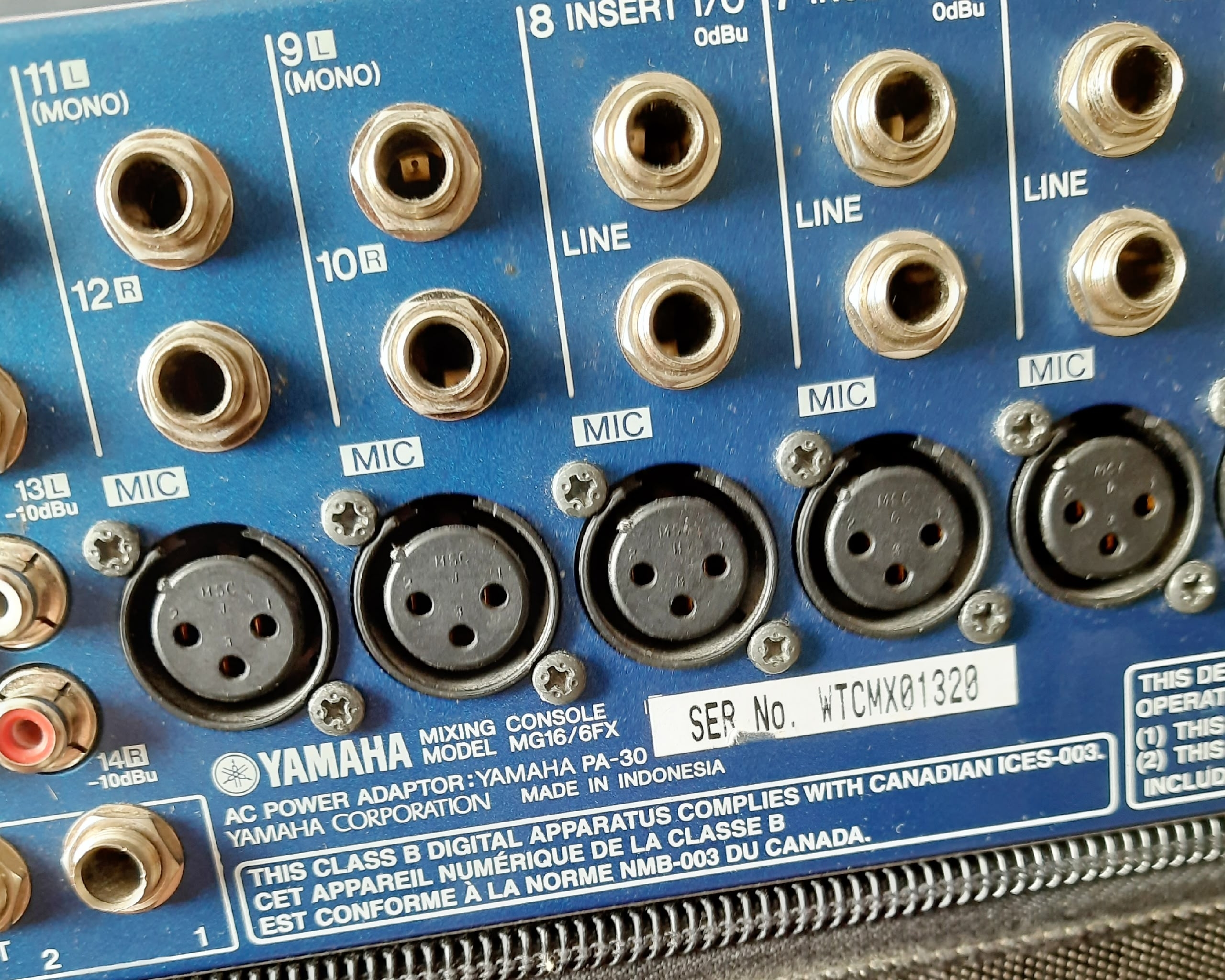 Yamaha 16/6 FX ТОРГ Микшерный пульт Микшер — фото 3