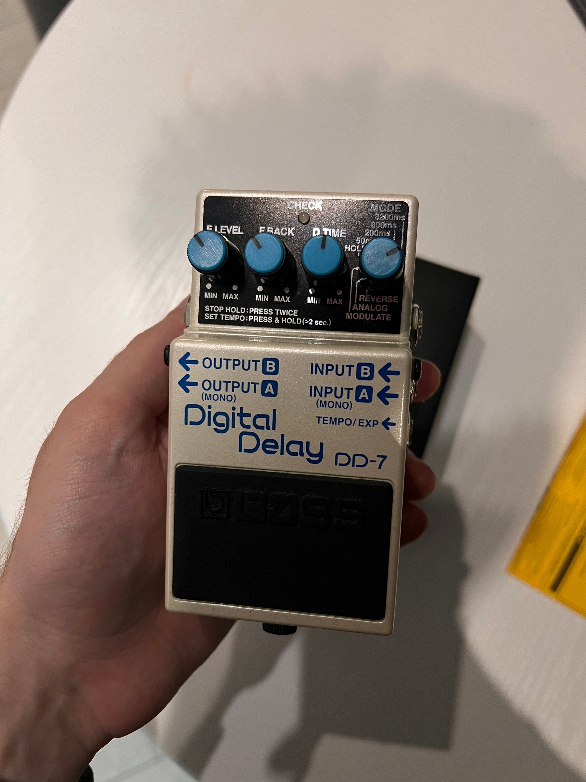 Продам Boss DD-7. Изготовлена в 2016 году, техническое и косметическое состояние 10/10 для своих лет. Всё работает как часики, куча полезных и интересных фич вк — фото 2